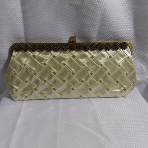 Vintage 60"'sVinyl Cream Clutch Purse by Soure NY